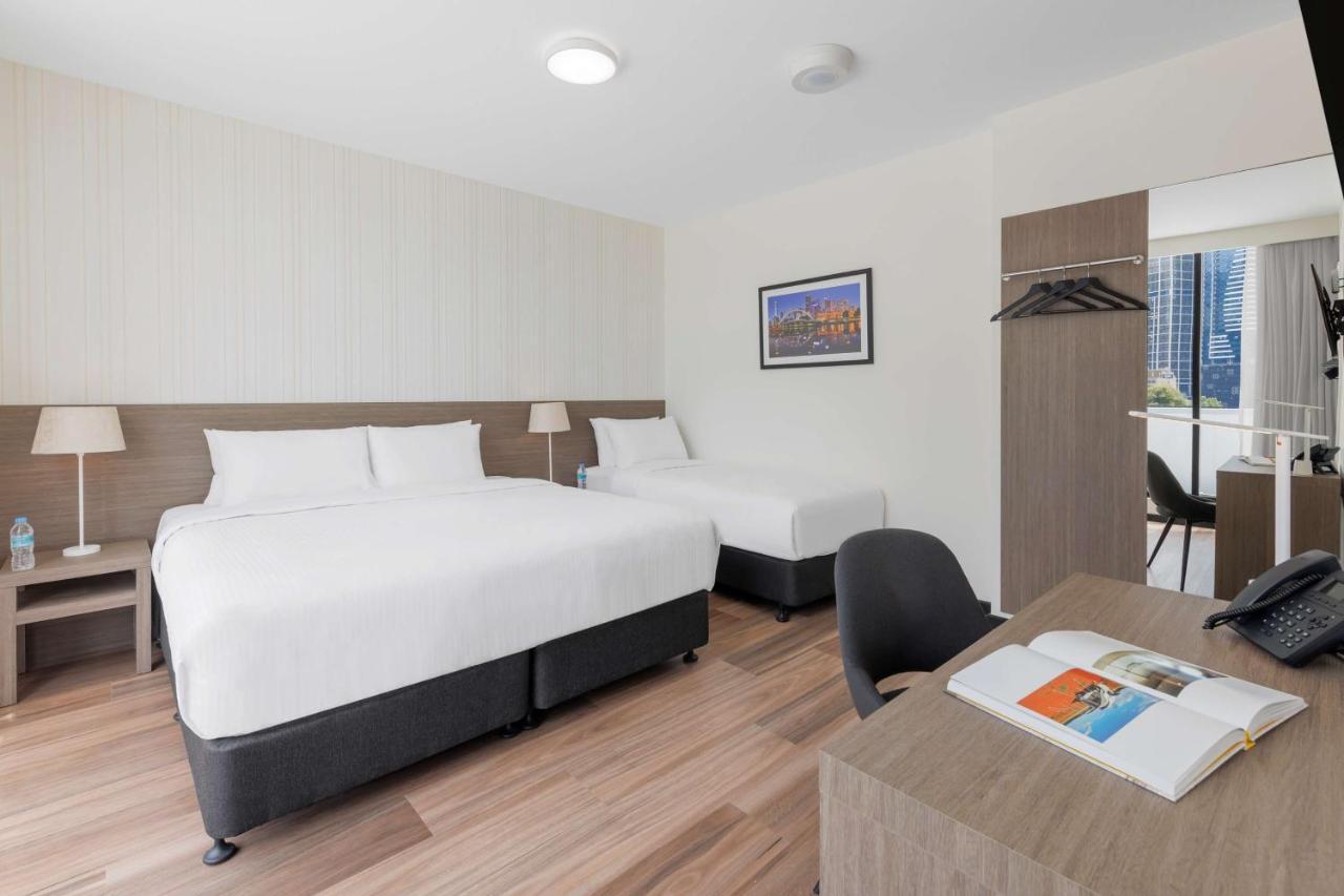 Best Western Queen Victoria Market Hotel メルボルン エクステリア 写真